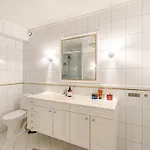 Beautiful 2-bedroom *
