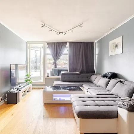 דירה Beautiful 2-bedroom *