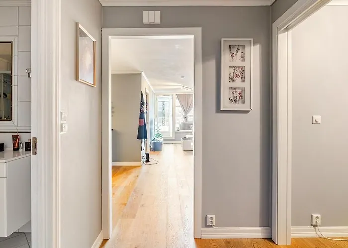 Beautiful 2-bedroom *