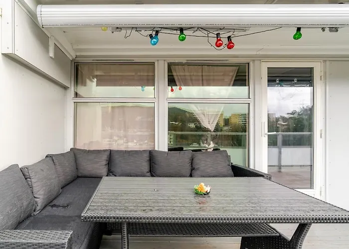 Beautiful 2-bedroom דירה *