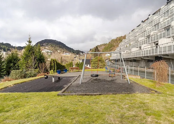 Beautiful 2-bedroom *